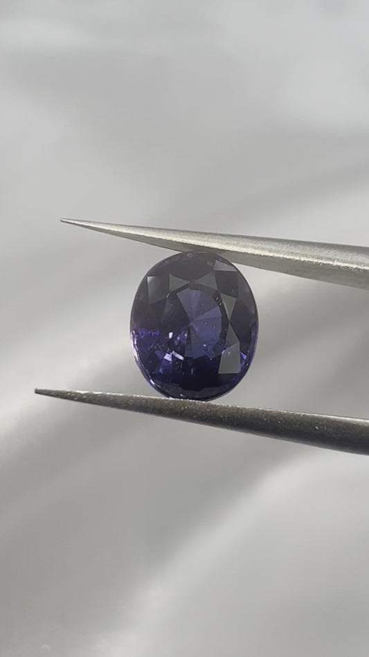 Unheated color changing sapphire 1.46cts