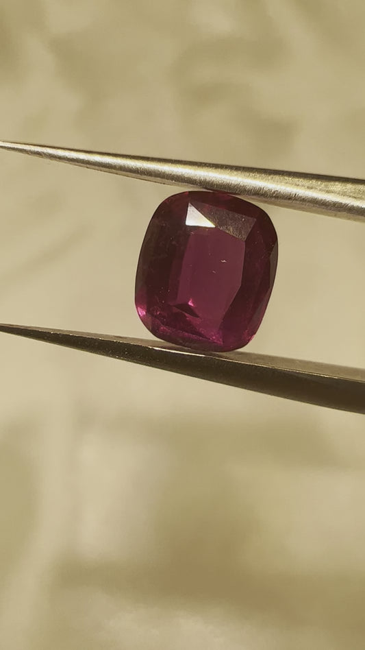 Unheated purplish red ruby 1.39cts