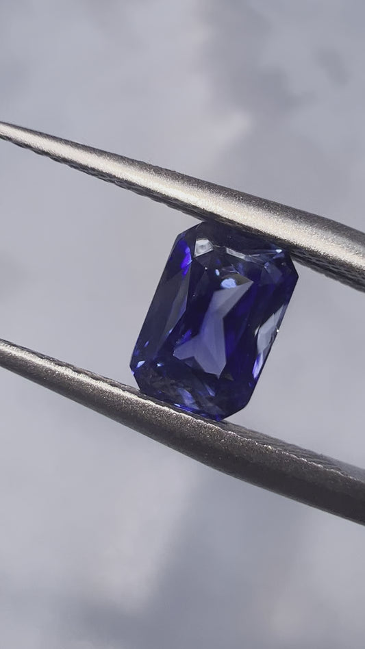 Blue sapphire 1.66cts