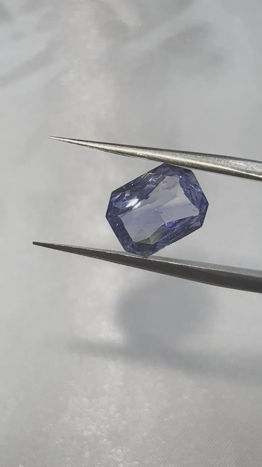 Light blue sapphire 1.58cts
